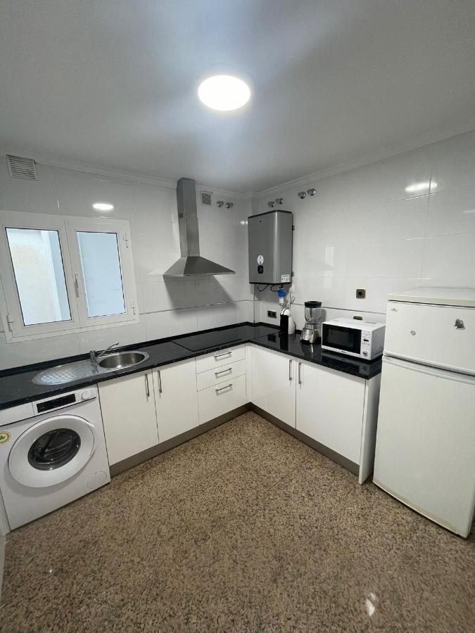 Encantadora Habitacion Privada Cerca Del Mar Málaga Esterno foto