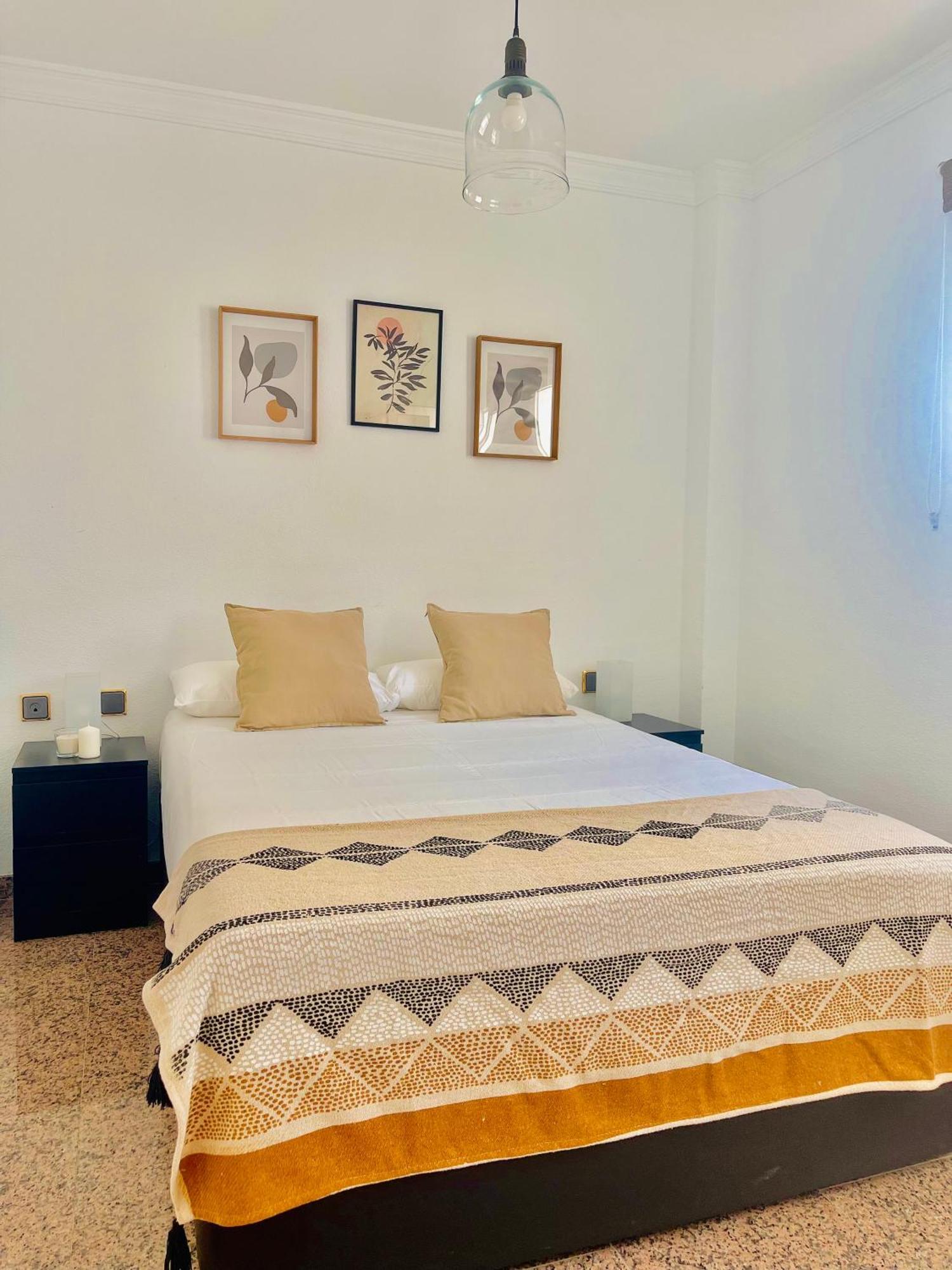 Encantadora Habitacion Privada Cerca Del Mar Málaga Esterno foto